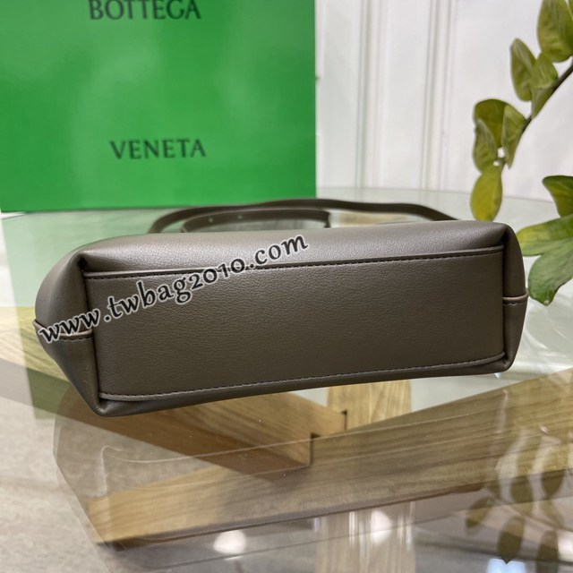 Bottega veneta高端女包 98088 寶緹嘉THE TRIANGLE BV專櫃新款原野綠三角形五金手提女包  gxz1130